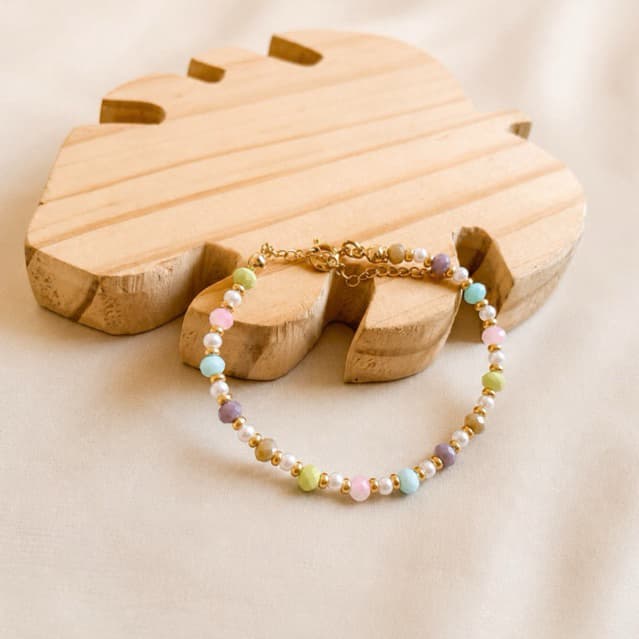 Pulseira Aurora | Cristã | Cristais Coloridos | Banhada a Ouro | Delicada | Elegante | Presente Cristão Feminino